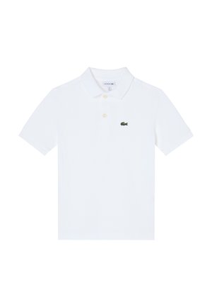 Weißes Poloshirt mit kurzen Ärmeln, Kragen, zwei Knöpfen und kleinem grünem Krokodil-Logo auf der linken Brust.