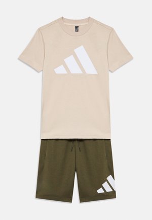 JUNIOR BLOCK UNISEX SET - Pantalón corto de deporte - crystal/white