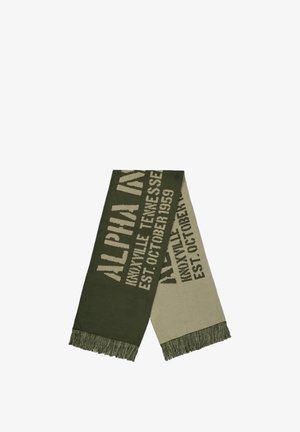 Groene en beige sjaal met franjes aan de uiteinden, met de tekst "Alpha Xi," "Knoxville Tennessee," en "Est. October 1959" in contrasterende kleuren.