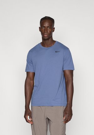 TEE CREW SOLID - Spordi T-särk - diffused blue/black