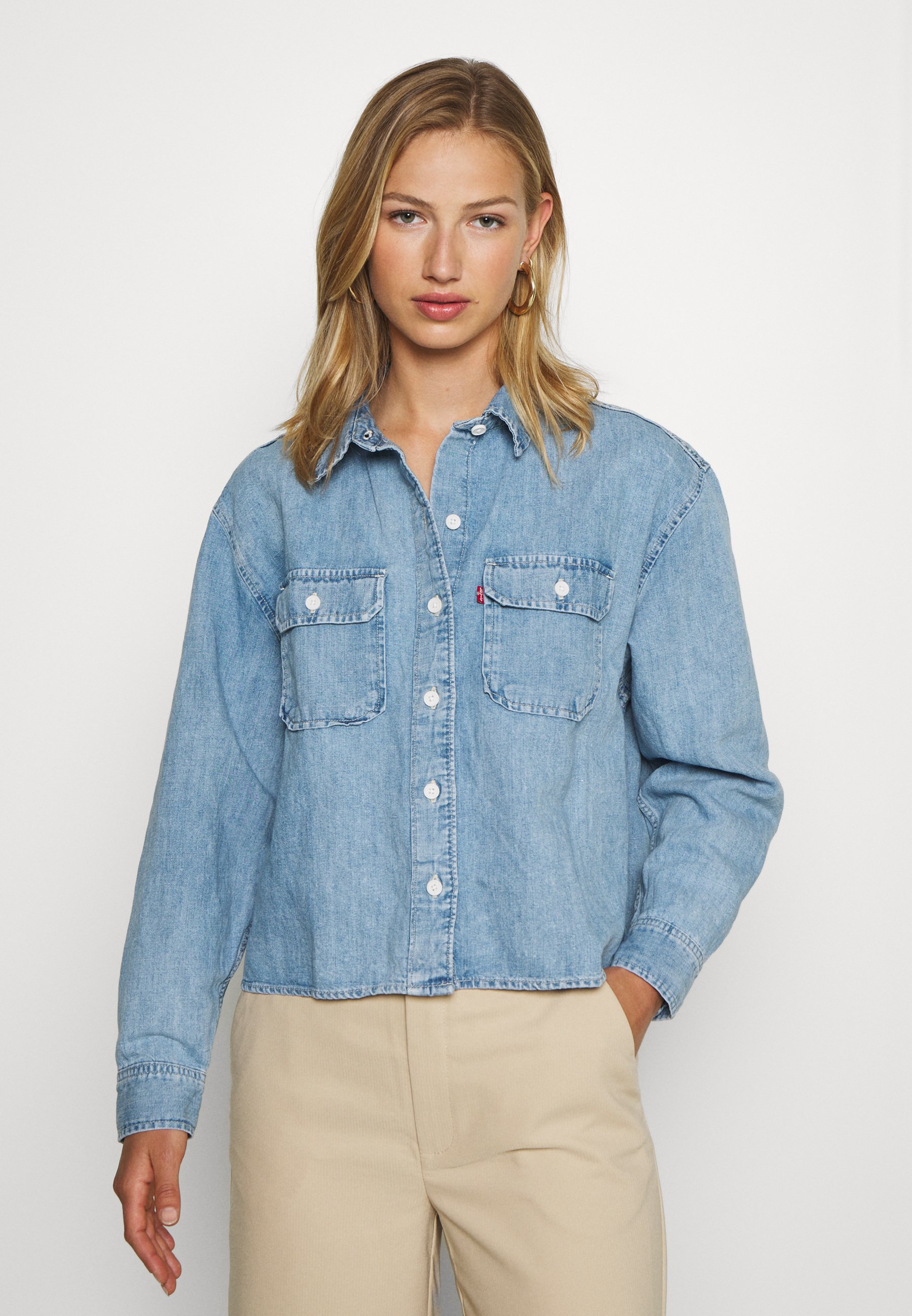Levi's® Bluser & skjorter | Dame | Nye kolleksjoner online Levi's Overdeler | Barn | Nye kolleksjoner online |
