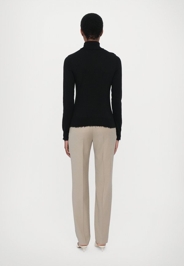 NATALIA SWEATER - Jumper3