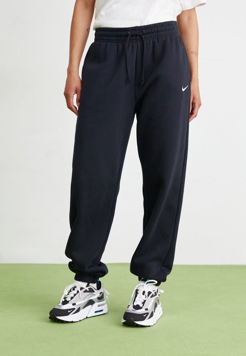 zalando sportswear nike