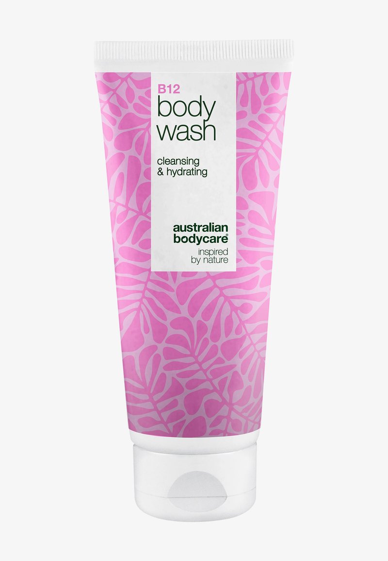 Tube de gel douche B12 avec motif de feuilles roses, étiqueté "nettoyant et hydratant", par Australian Bodycare, bouchon à clapet blanc.
