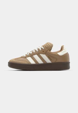 adidas Originals SAMBA XLG UNISEX - Sneakers laag - cardboard/core white