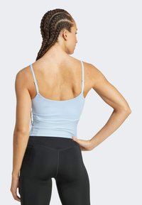 adidas Performance HYPERGLAM TANK - Linne - glow blue   blue fusion
