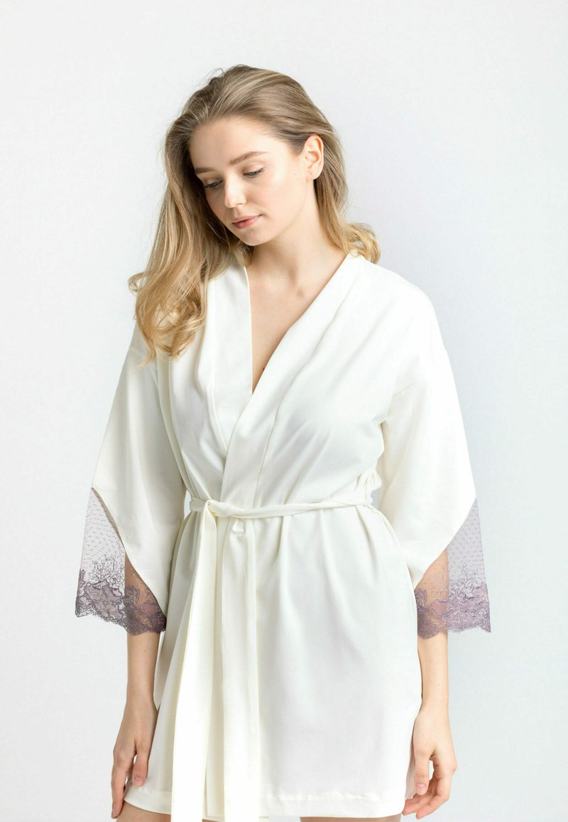 Bilbette PURE COTTON KIMONO Dressing gown ecru purple/offwhite