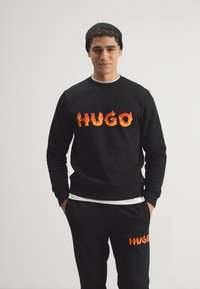HUGO DITMO - Felpa - black