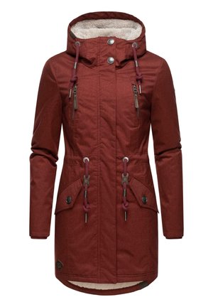 Maroon geïsoleerde jas met een capuchon, met een zachte binnenkant, twee voorzakken, drawstring taille en metalen drukknoopjes.