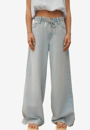 Next PETITE FIT TIE WAIST WIDE LEG - Jeans Relaxed Fit - bleach