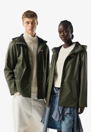 Hunter ORIGINAL IZZY UNISEX - Veekindel jope - kambaba