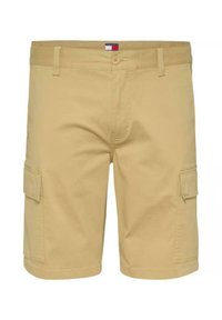 Shorts cargo beiges en coton avec une coupe droite, dotés de deux poches latérales, d'une fermeture à bouton et d'une étiquette de marque sur la ceinture.