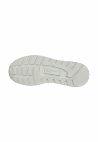 Suola di scarpa in gomma bianca con design del battistrada testurizzato, caratterizzata da scanalature profonde e accenti rialzati per migliorare la presa. Il nome del marchio "Carrioca" è visibile.
