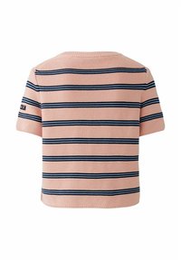 Zachte roze gebreide trui met korte mouwen, voorzien van horizontale marineblauwe en witte strepen en een kleine geborduurde detail op de linkermouw.