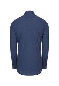 Granatowa koszula z długim rękawem, z teksturowanym wzorem, zapinana na guziki, z kołnierzykiem i guzikami na mankietach. Gładki materiał i prosty krój.