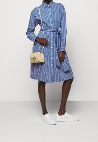 Steffen Schraut Skjortklänning - blue