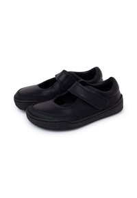 Scarpe in pelle nera con punta arrotondata, cinturino in velcro e design a ritaglio. Accenti testurizzati sui lati e suola in gomma resistente.