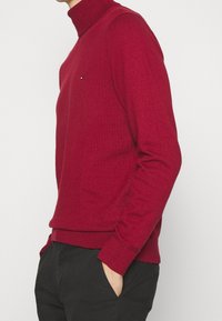 Tommy Hilfiger Maglione - bordeaux