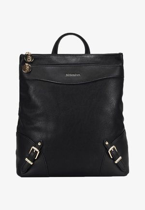 Zaino in pelle nera con due zip superiori, tasca frontale e dettagli in metallo dorato. Presenta cinturini decorativi sui lati.