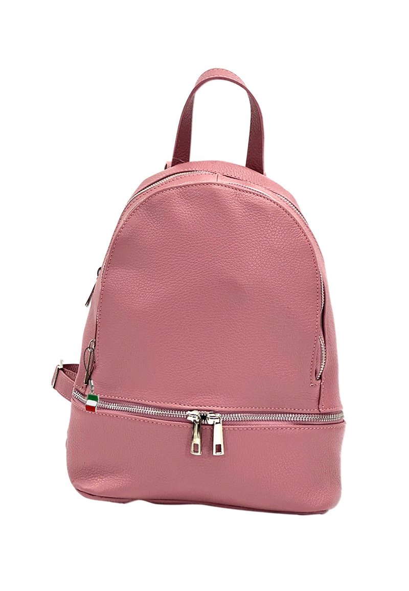 Sac à dos en cuir rose, de forme arrondie, avec une surface texturée, deux compartiments zippés à l'avant et des bretelles doubles.