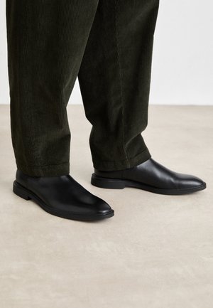 GRYFF - Stiefelette - black