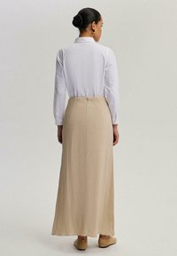 Touché Privé NATUREL LOOK  - Maxi szoknya - beige