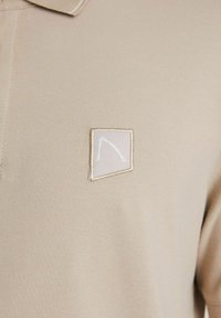 CHASIN' JAY POLO - Polokošeľa - taupe