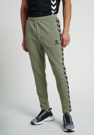 Vereinsmannschaften - mottled brown