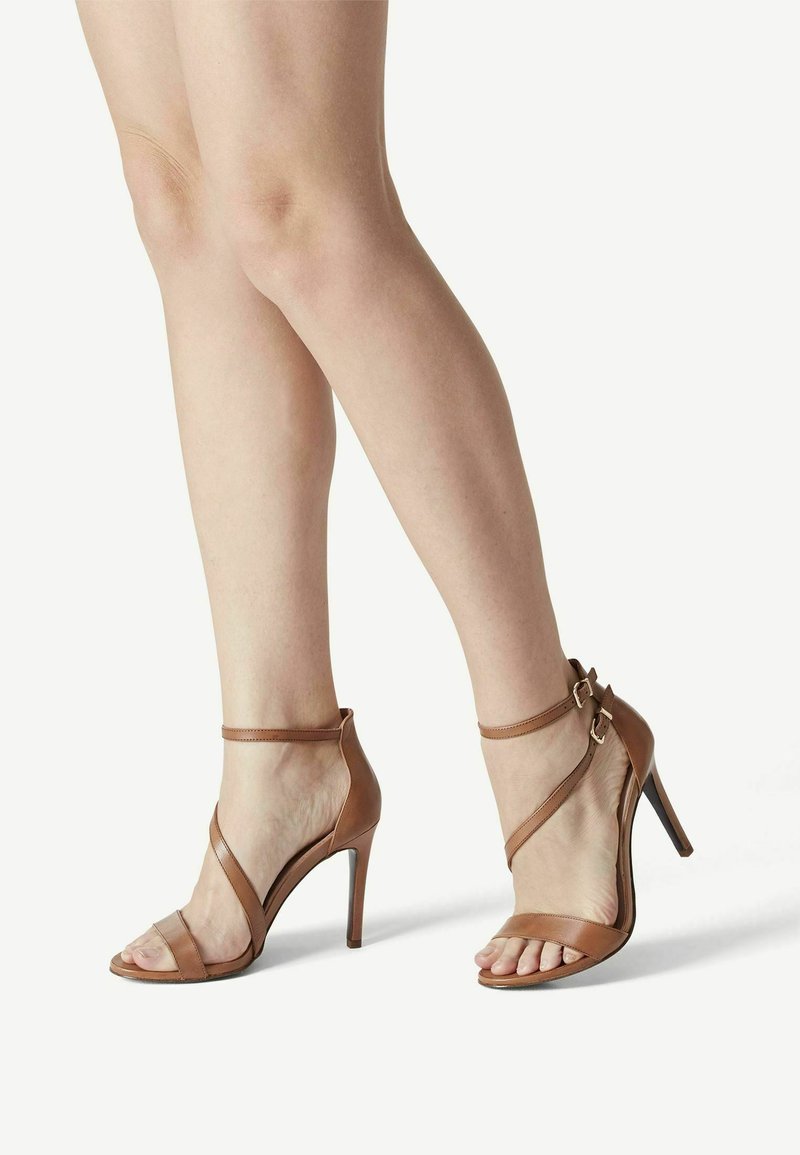 Tamaris Heart & Sole Sandaletter - nut