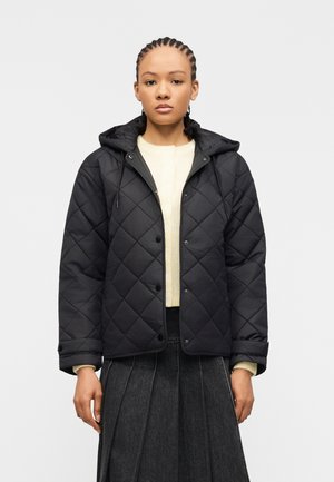 ONLJULIET QUILTED HOOD JACKET - Könnyű dzseki - black