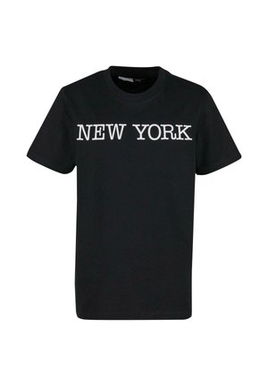 Sort t-shirt med korte ærmer og hvid tekst i store bogstaver "NEW YORK" hen over brystet, ensfarvet design, rund halsudskæring.