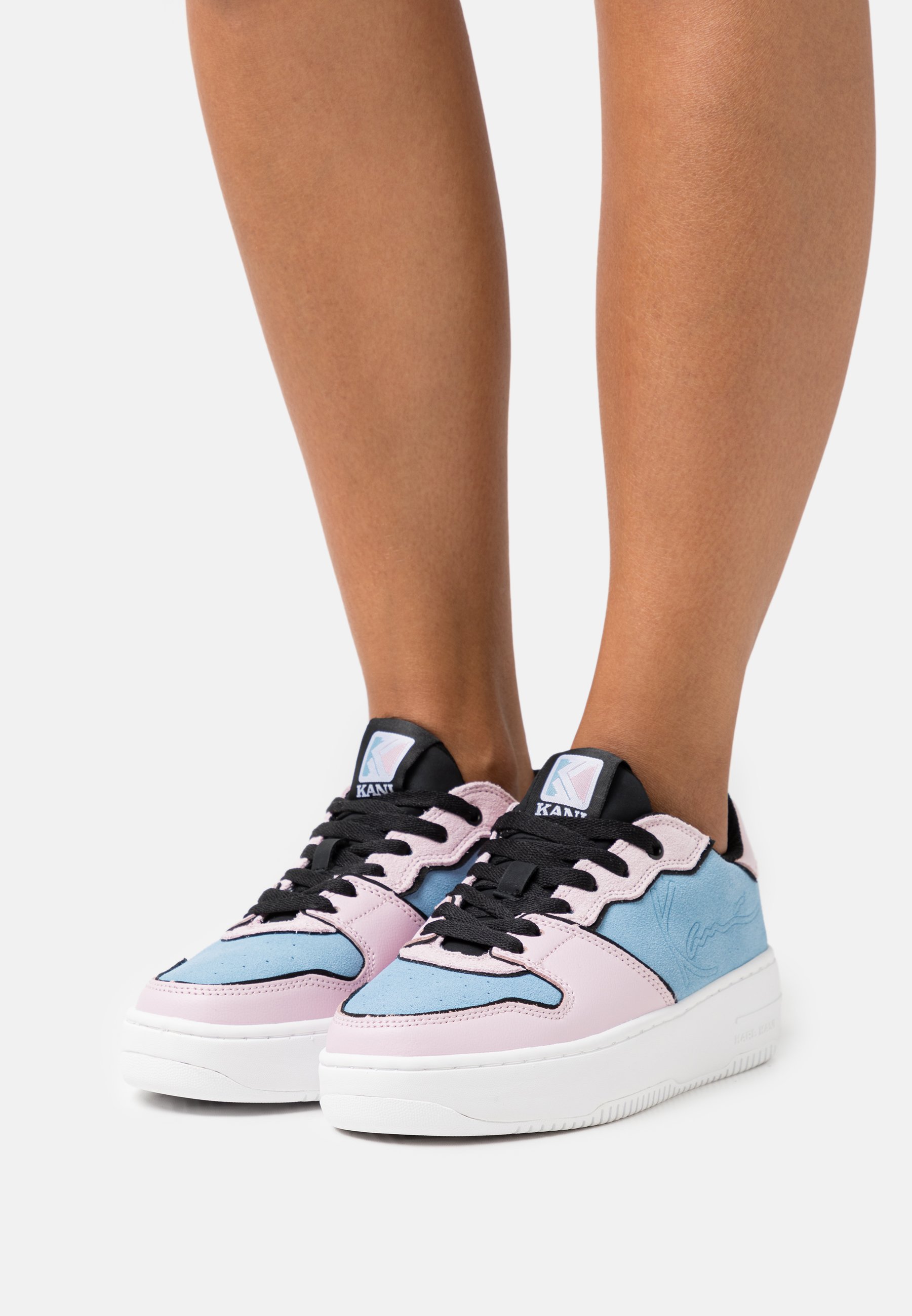 Karl Kani 89 UP LOGO - Sneakers laag - pink mist/air blue/white/Blauw -  Zalando.be