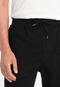 Ombre Teplákové kalhoty - black