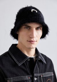 WILD PUFFY BUCKET HAT UNISEX - Klobúk - black