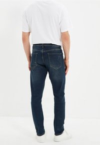 Trendyol Jeans a sigaretta - dark blue