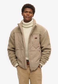 Non sélectionné, mushroom