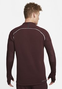 Nike Performance STRIKE WINTERIZED DRIL  - Longsleeve - burgundy crush/reflective silv