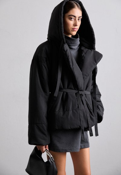 Norma Kamali HOODED SLEEPING BAG COAT SHORT - Vinterjacka - black