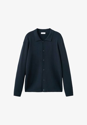 Temno mornarsko-modra dolgoa rokava s srajčnimi gumbi in ostrim ovratnikom, prikazana ravno na belem ozadju.