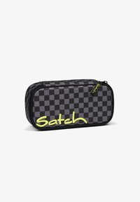 Unselected, dark skate