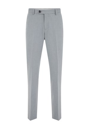 Pantaloni eleganți gri deschis, croiți, cu curele pentru centură, închidere frontală cu nasturi și croială slim, prezentați pe un fundal alb.