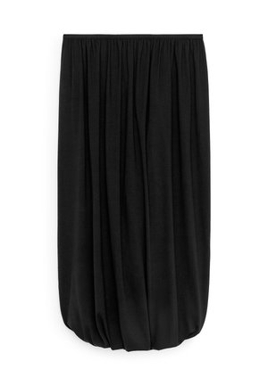 Jupe longue noire avec taille élastique et tissu froncé créant une forme ballon à l'ourlet.