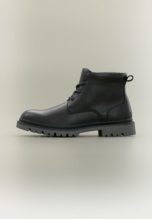 Pier One by Zalando, Lace-up ankle boots - black