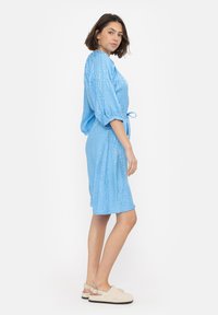 Soft Rebels SRCOLLINS HARLOW WRAP  - Päevakleit - azure blue