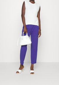 Even&Odd Trousers - dark blue