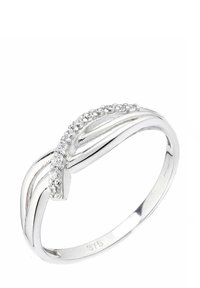 Sidabrinis žiedas su sukamuoju dizainu, ant viršaus išdėlioti maži skaidrūs akmenukai, blizgus paviršius, o viduje pažymėtas "375".