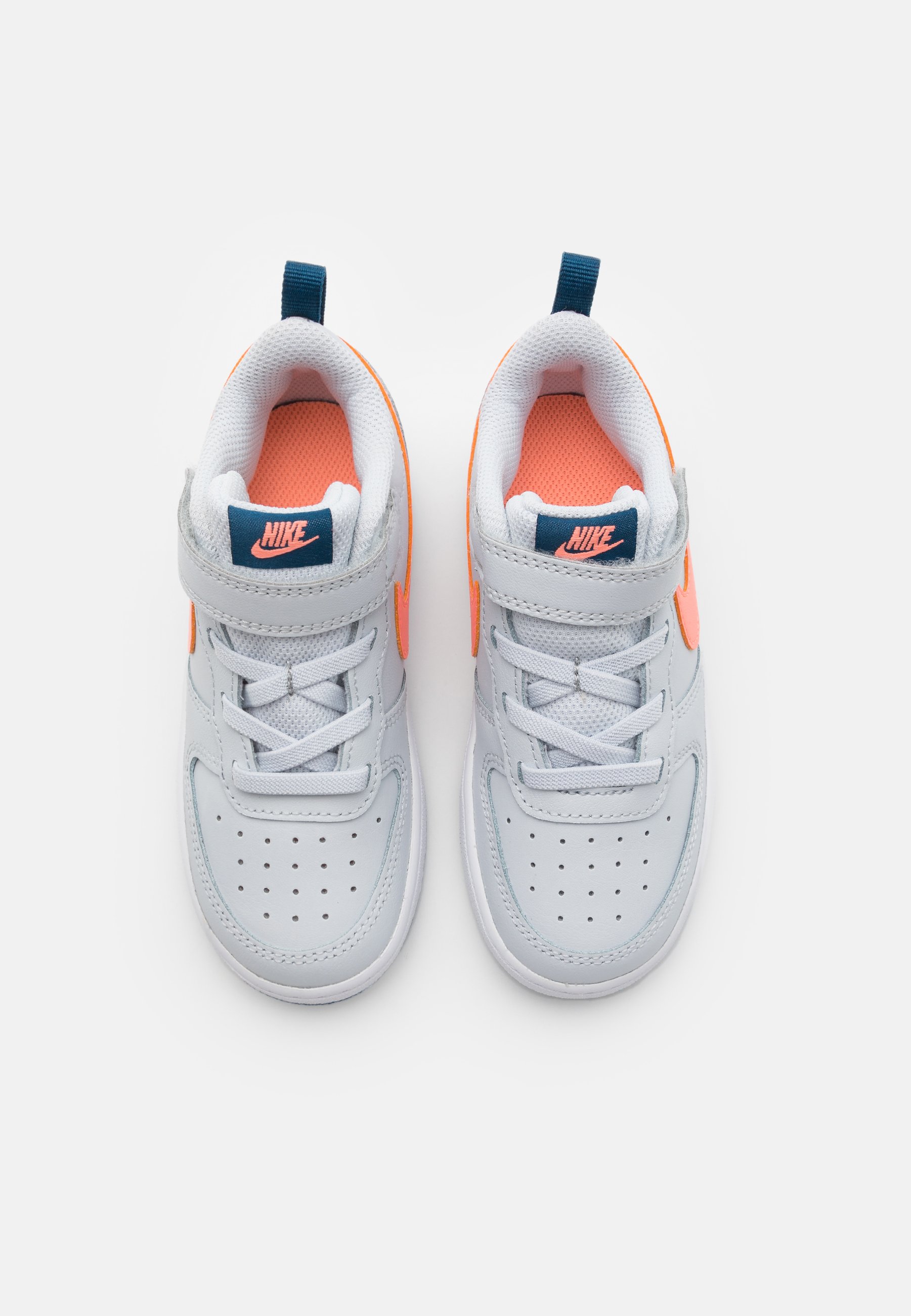 Nike Sportswear COURT BOROUGH LOW 2 Baskets basses pure Nike Sportswear COURT BOROUGH Baskets basses pure