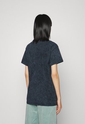 T-shirt z nadrukiem