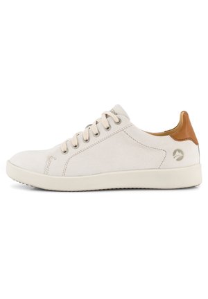 Beige sneaker met een textiel bovenwerk, rubberen zool en een bruine leren hakaccent. Voorzien van ronde veters en minimalistische lijnontwerpen.