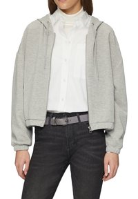 s.Oliver Riem - bronze